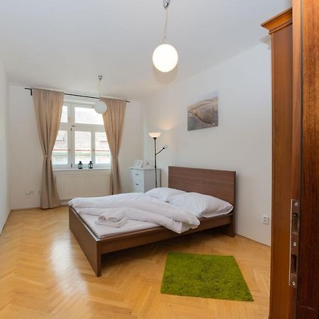 Ambiente Serviced Apartments - Tallerova Bratysława Zewnętrze zdjęcie