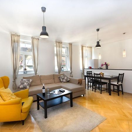Ambiente Serviced Apartments - Tallerova Bratysława Zewnętrze zdjęcie