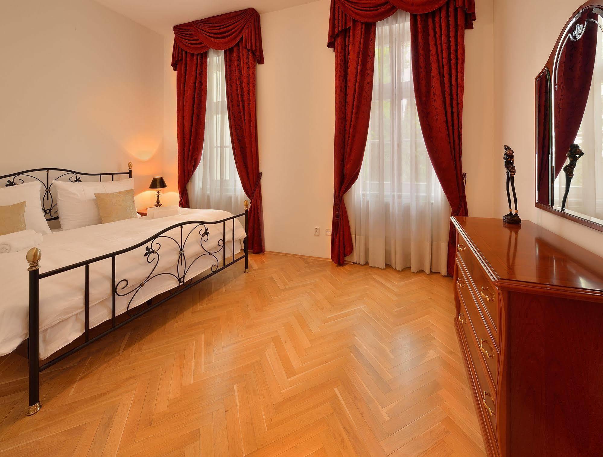 Ambiente Serviced Apartments - Tallerova Bratysława Zewnętrze zdjęcie