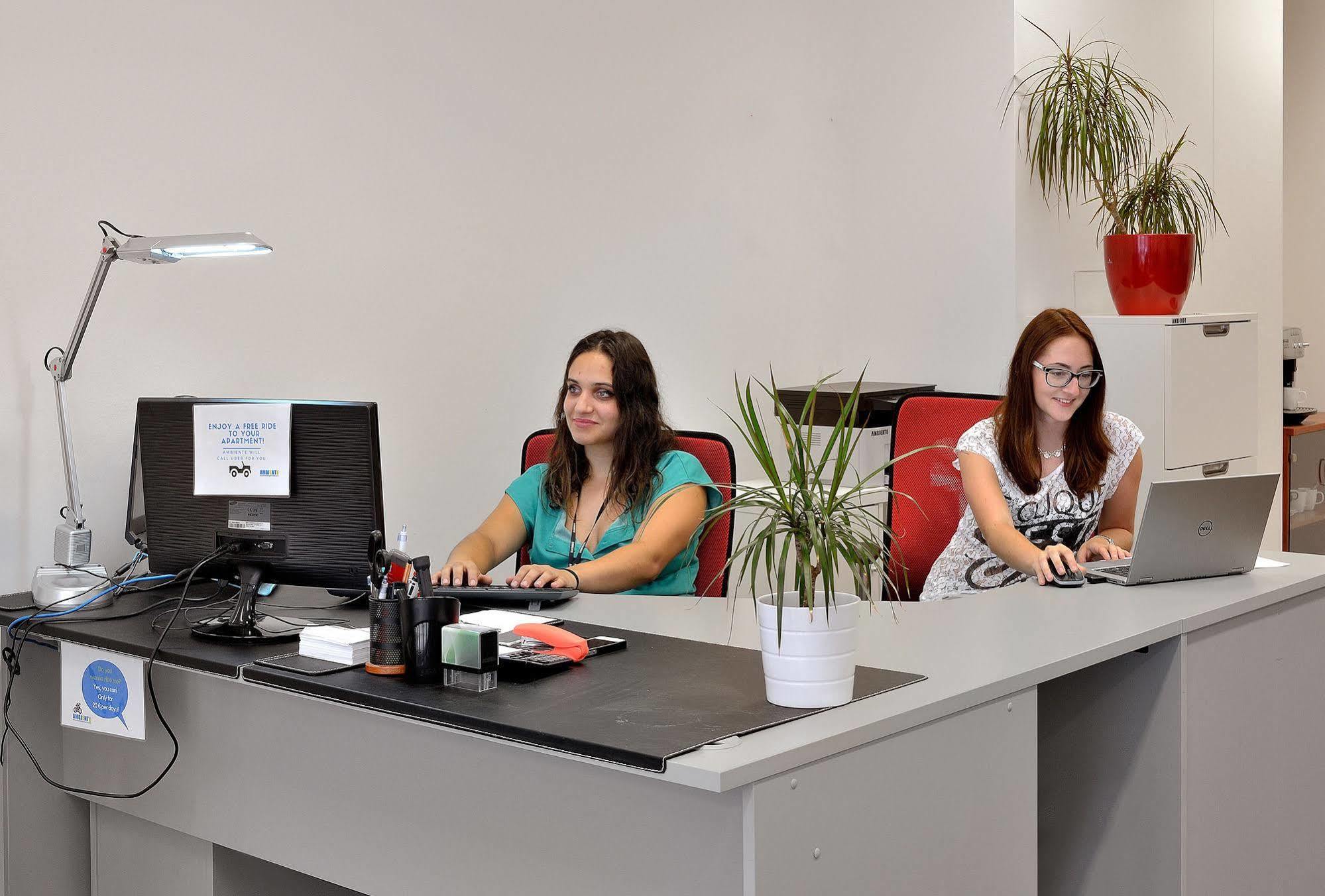 Ambiente Serviced Apartments - Tallerova Bratysława Zewnętrze zdjęcie