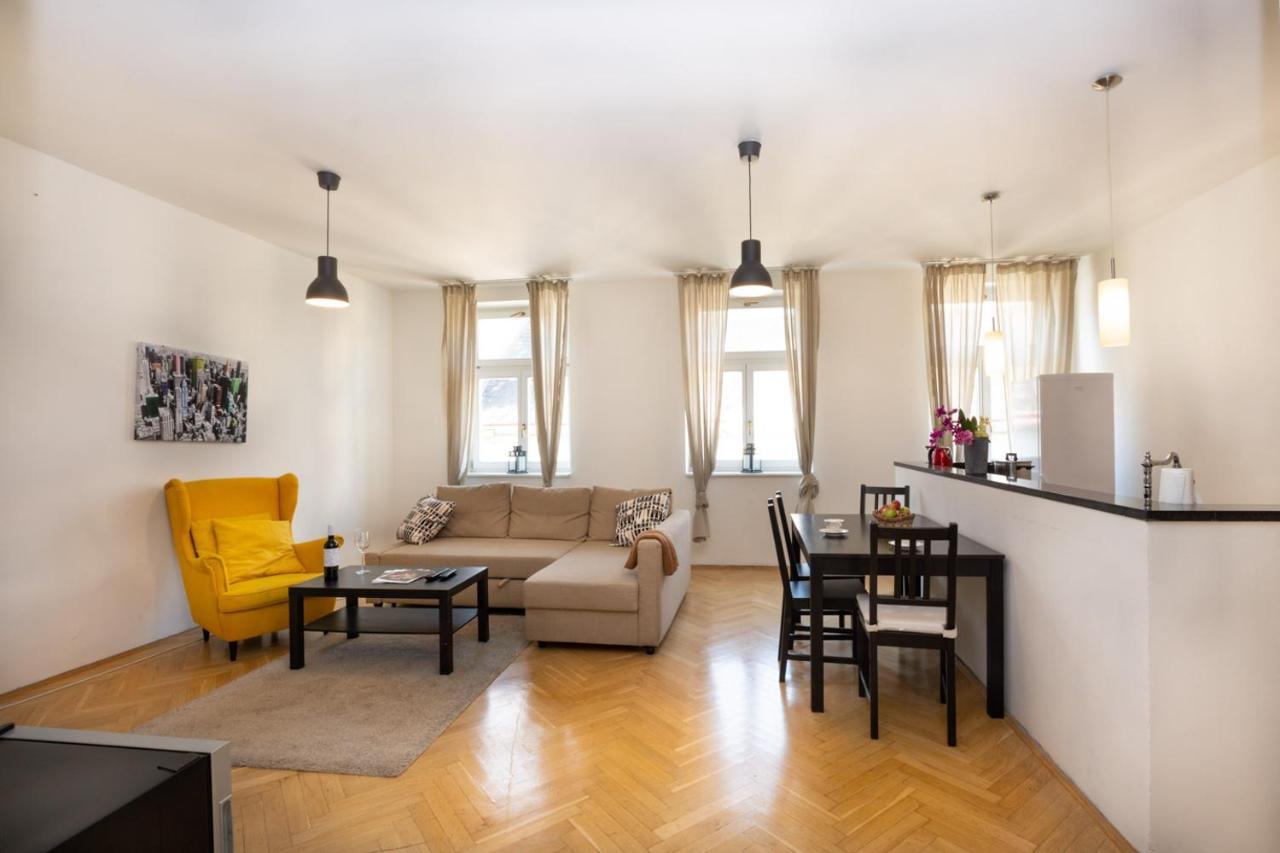 Ambiente Serviced Apartments - Tallerova Bratysława Zewnętrze zdjęcie