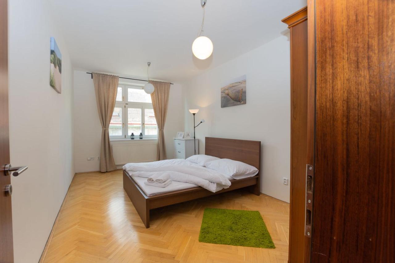 Ambiente Serviced Apartments - Tallerova Bratysława Zewnętrze zdjęcie